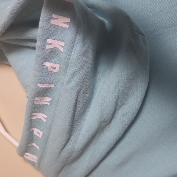Victoria's Secret PINK Light Blue Pullover Hoodie w/ Pockets - Picture 7 of 8